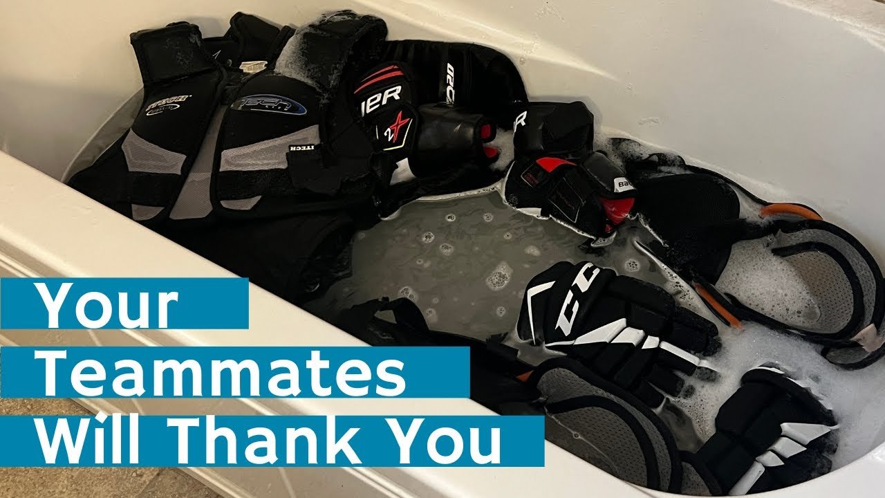 Wash Hockey Gear: Ultimate Guide to Clean and Fresh Equipment