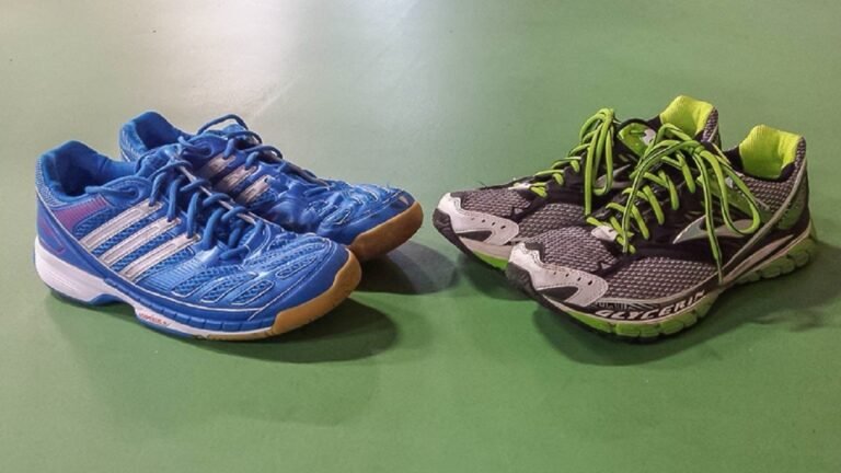 Badminton Vs Tennis Shoes: Ultimate Guide to Choose Right Gear